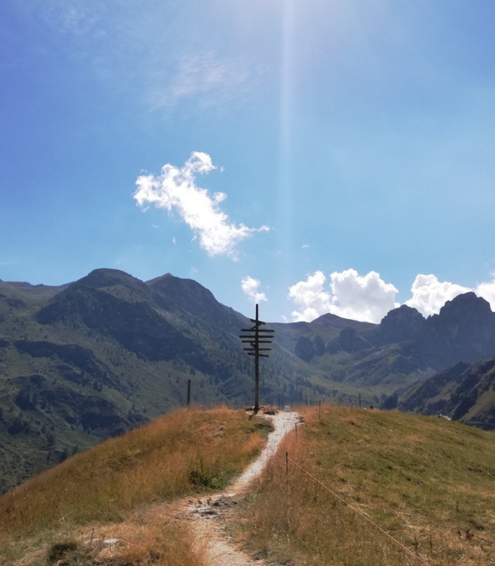 TREKKING IN VALLE GRANA - LE ANTICHE CAVE DI ARDESIA