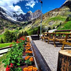 VALLE GRANA, LAND OF PASTURES AND CASTELMAGNO